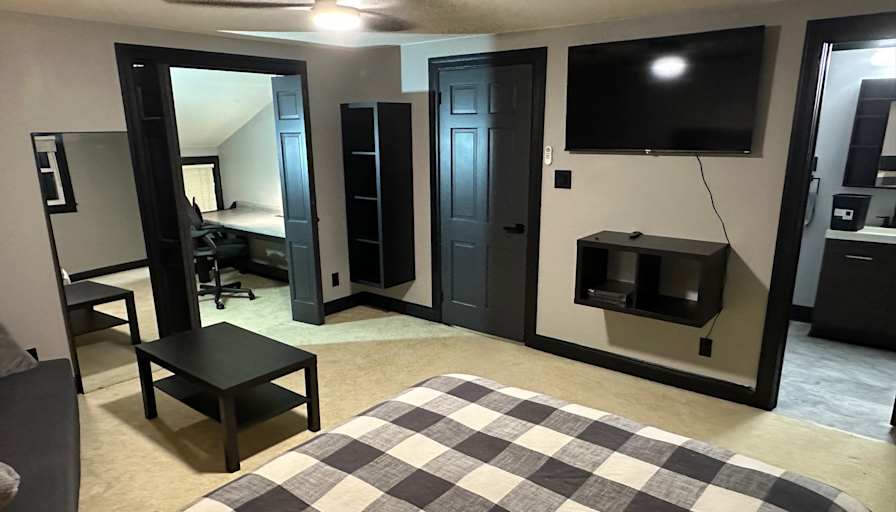 Maurice Derbez's room