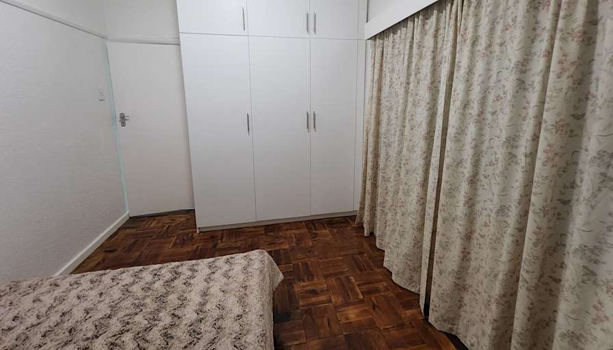 Elana Wright's room