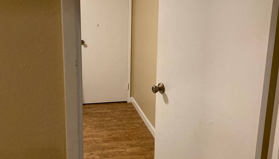 Vernice's room