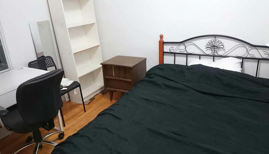 Ehsan's room