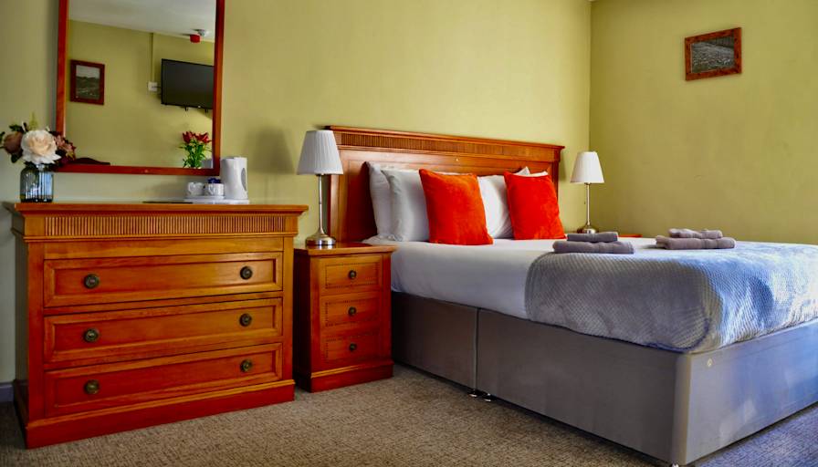 Tracy's room