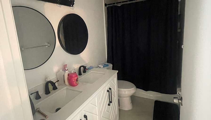 Kate's room