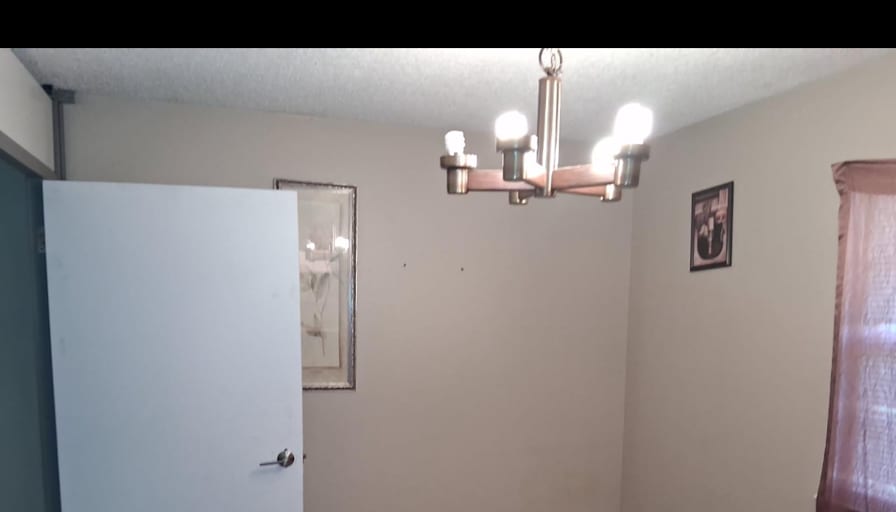 Antonio's room