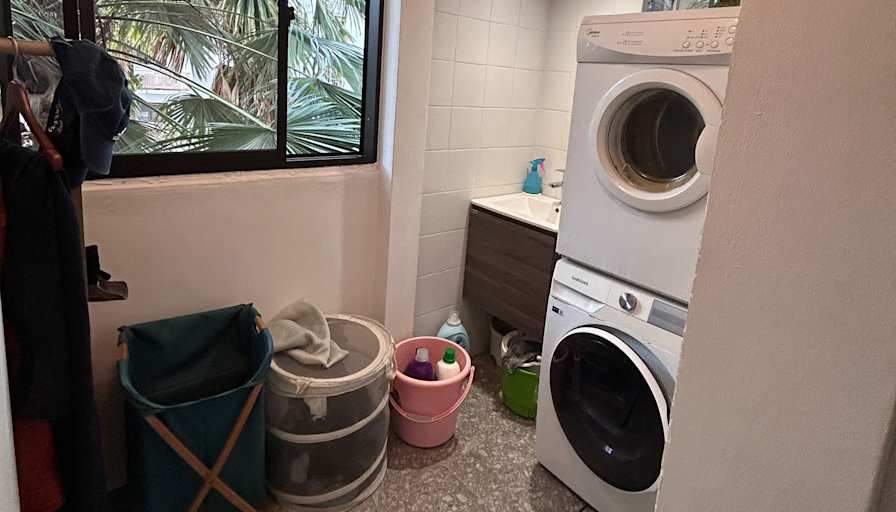 Kelly's room