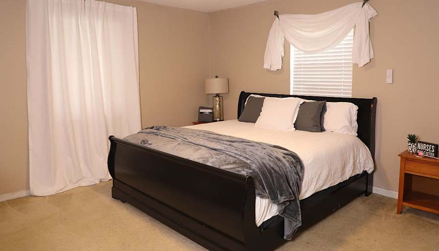 Tee's room