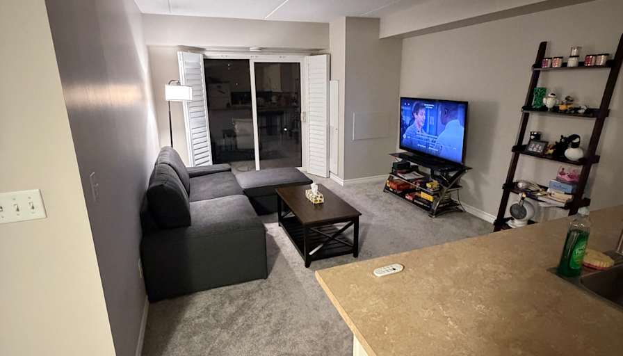 Brandon Constantin's room