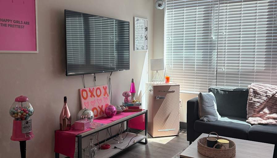 Lisa's room