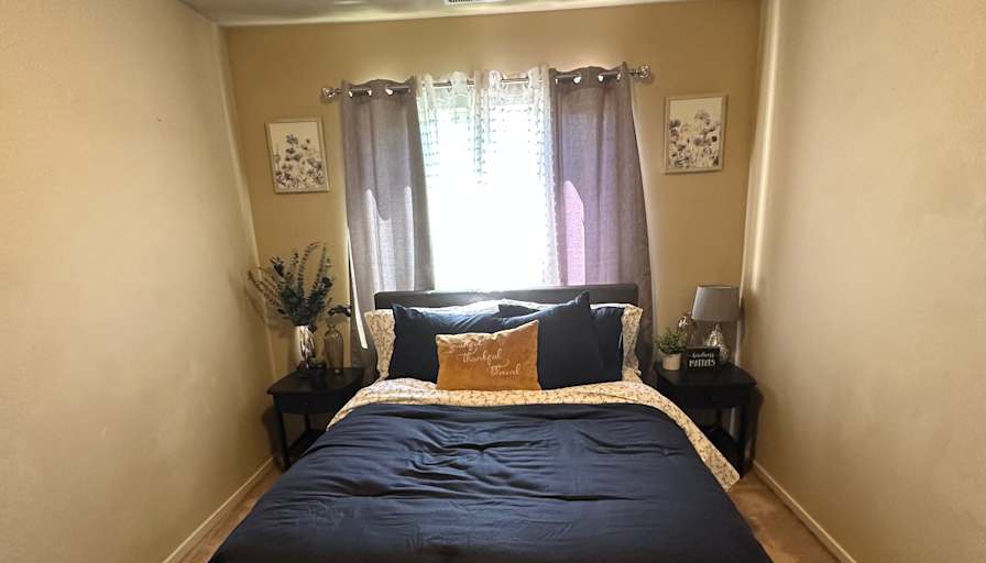 Savanna Hatch's room