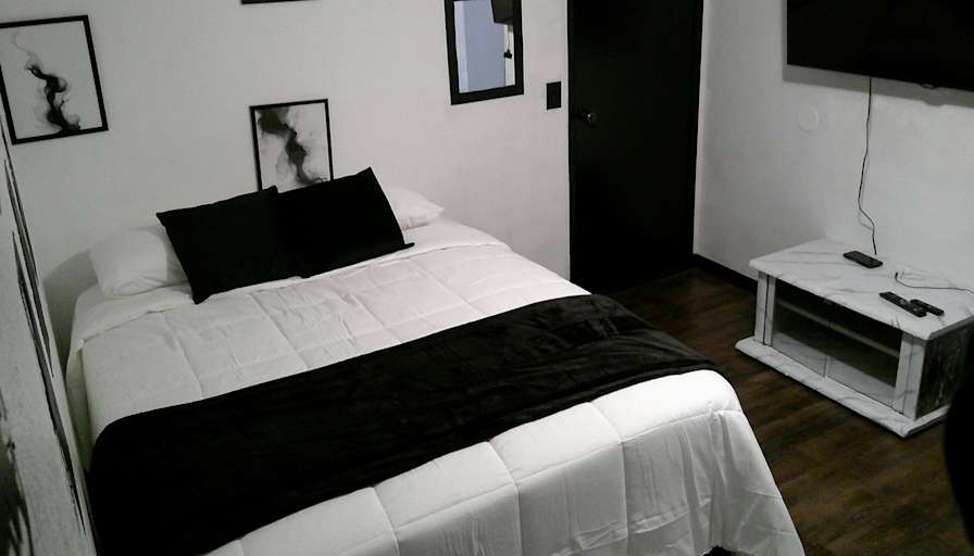 Charles pointer's room