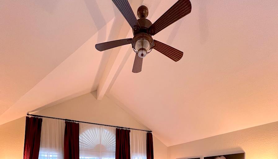 Dr Sam's room