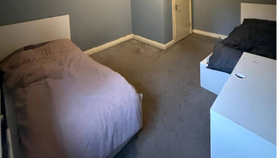 Olu's room