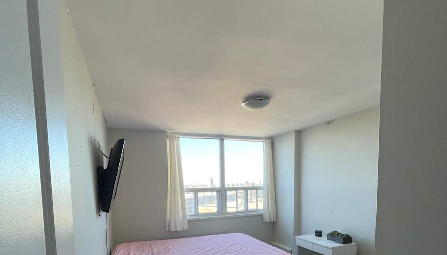 Nathaly's room