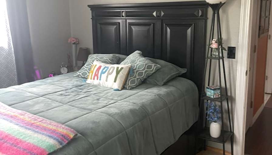 Kelly Martinez's room