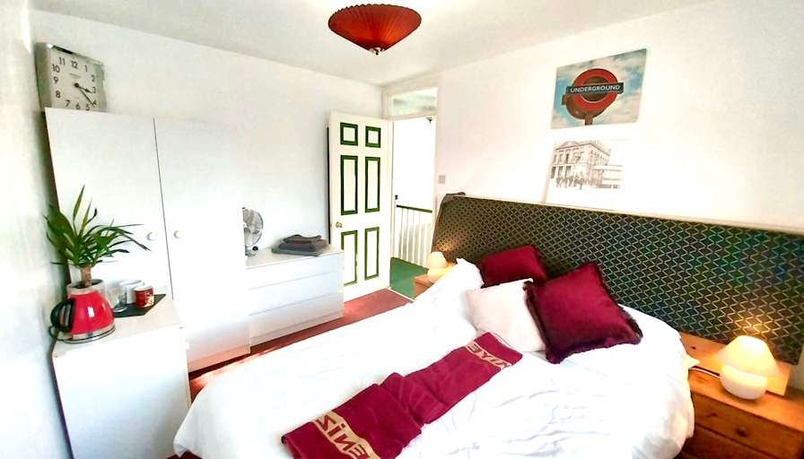 Rob Stawell's room