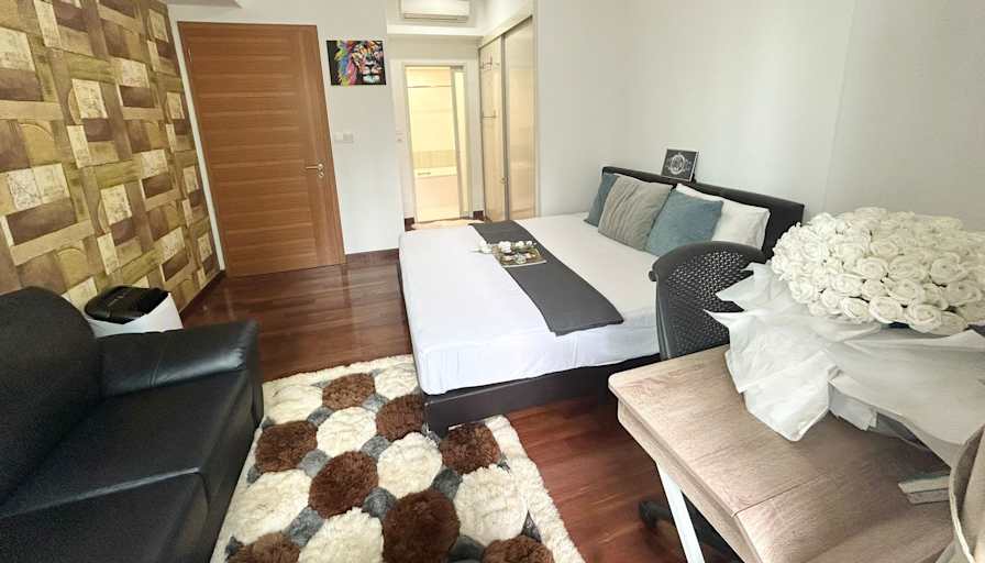 VVA EI's room