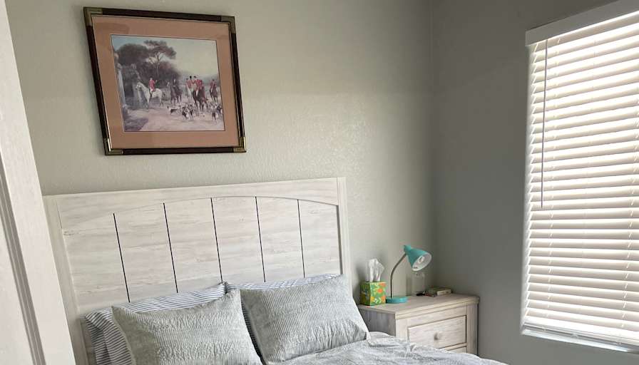 Gena's room