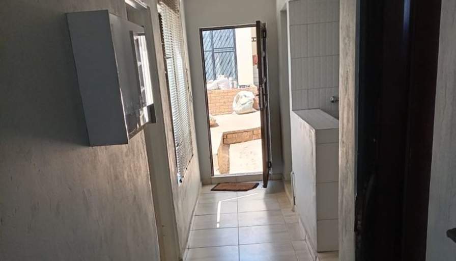 Siphesihle's room