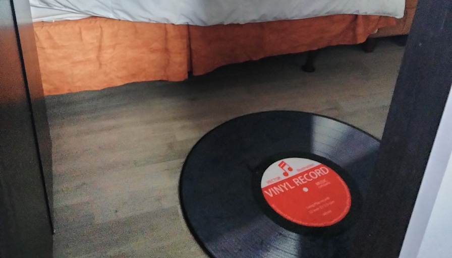 Trulans's room