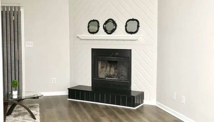 Alcove Rooms's room