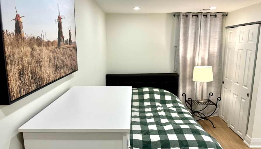 Niloofar's room