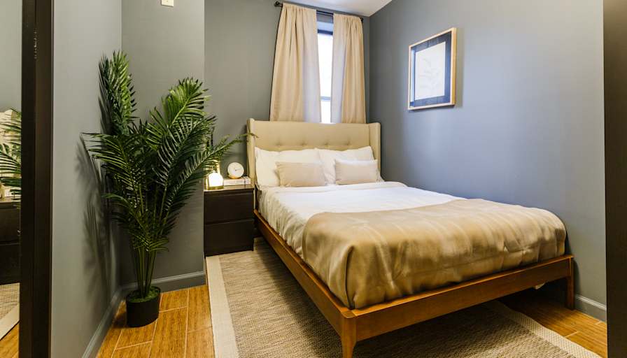 Sam June's room