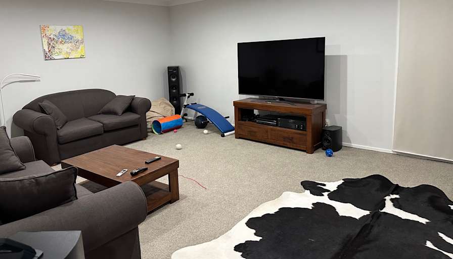 Tony's room