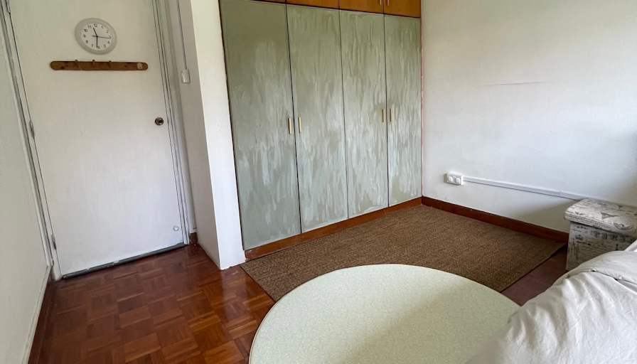 Naomi's room