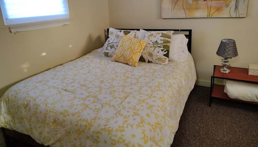 Felicia's room