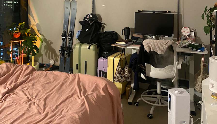 Lauren Higgins's room