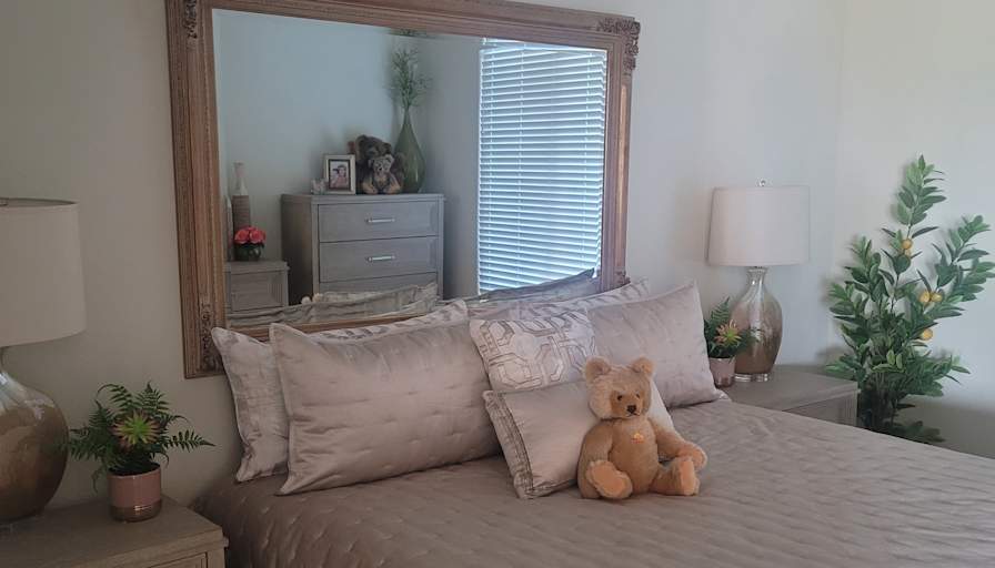 SW Henderson's room