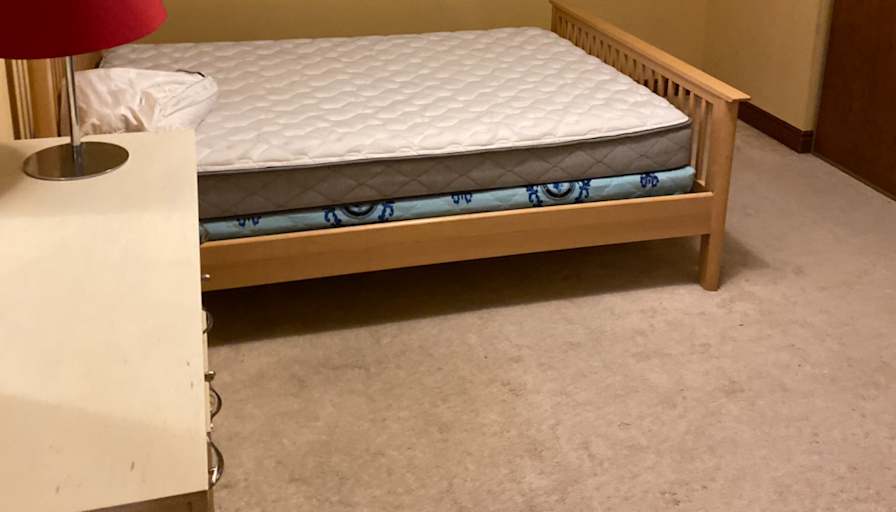 Felix's room