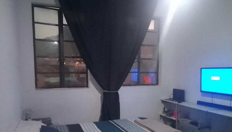Room in Woodstock's room