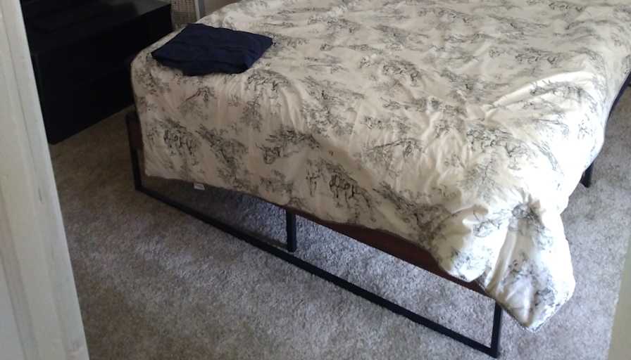 Estwin's room