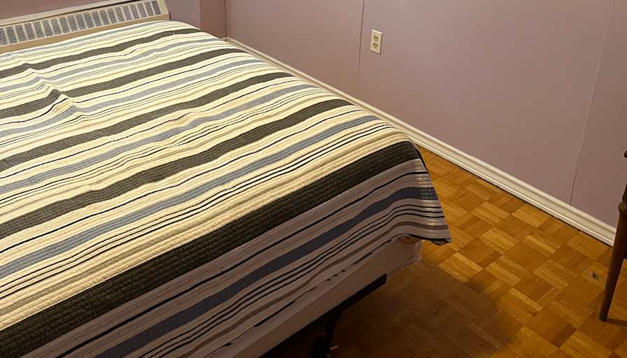 Leonard Ruddy's room