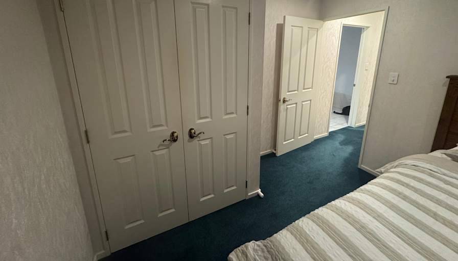 Nanise's room