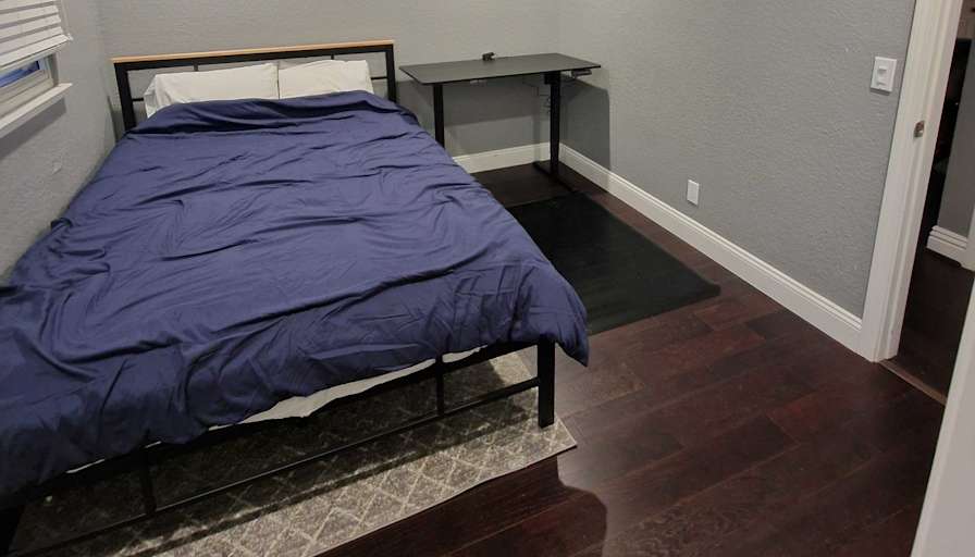 Jose's room