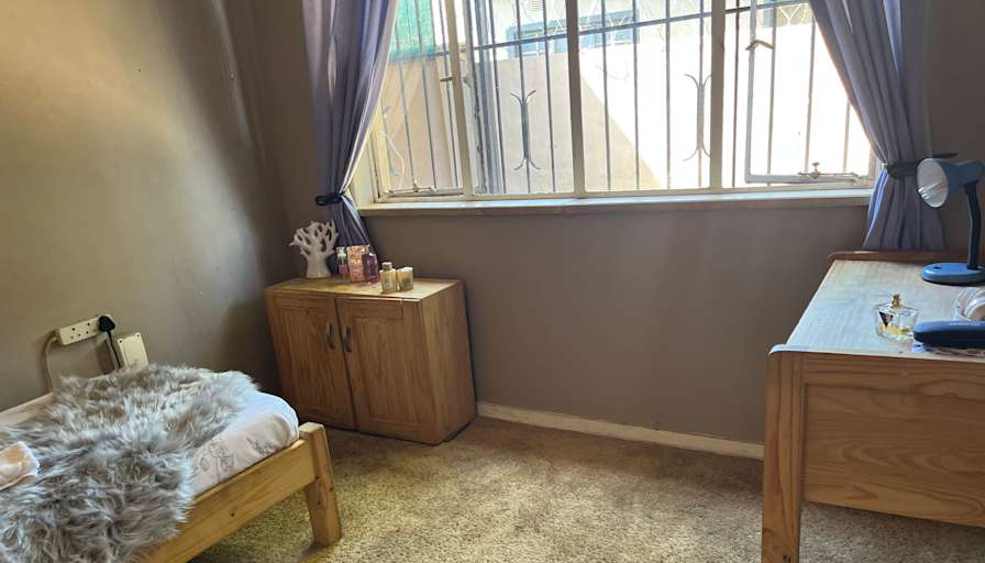 Eugenia's room