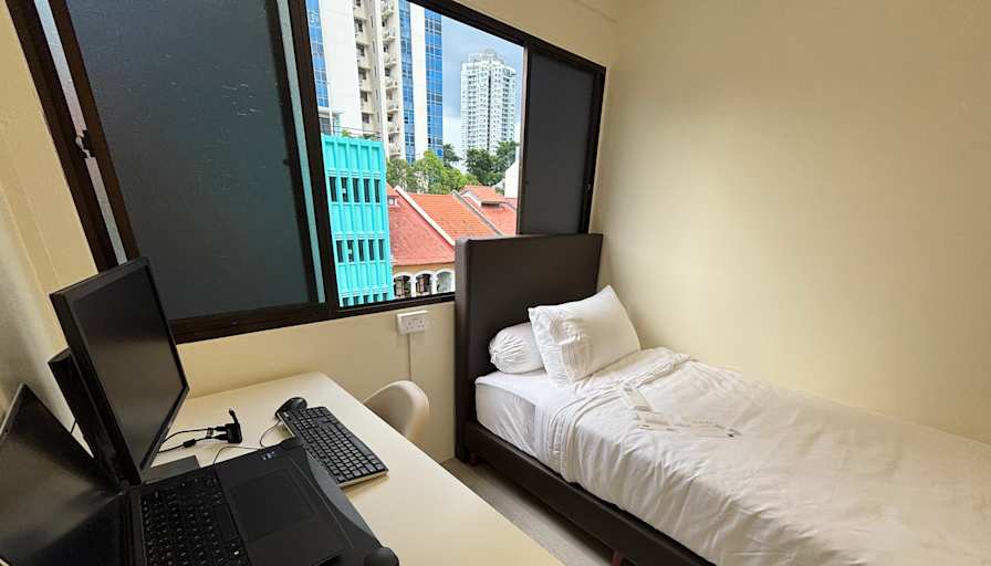 Harry Lee's room