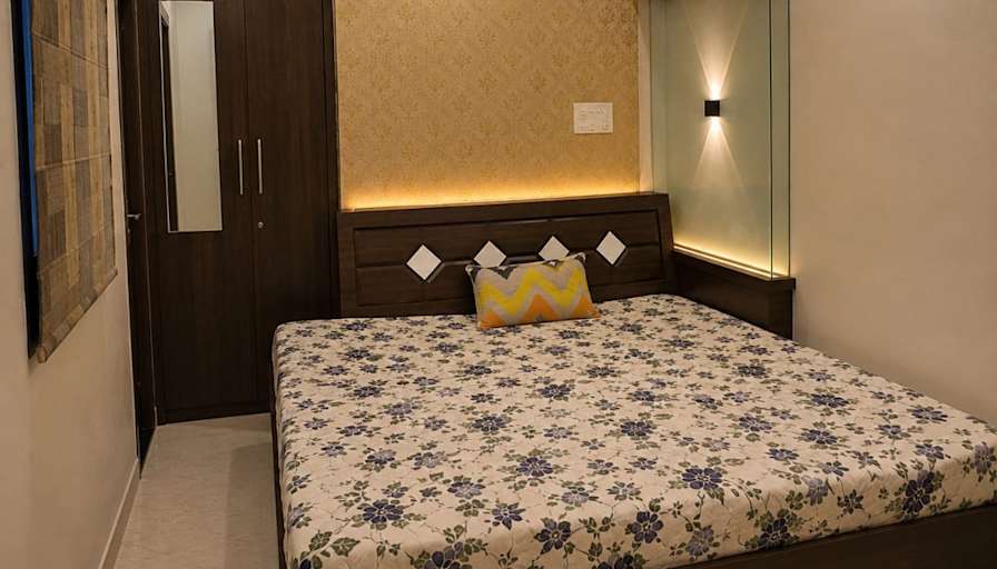 Anand Nagre's room
