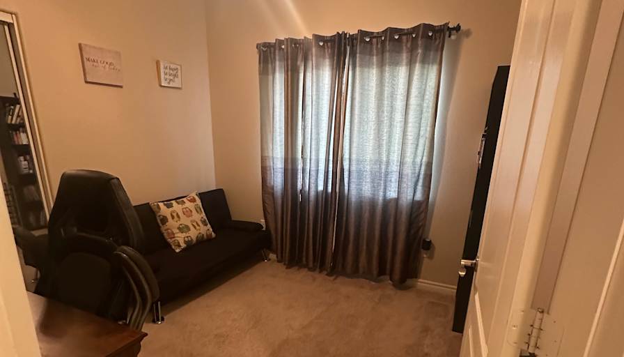 Kari's room