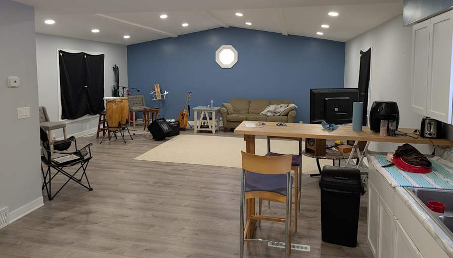 Richard's room