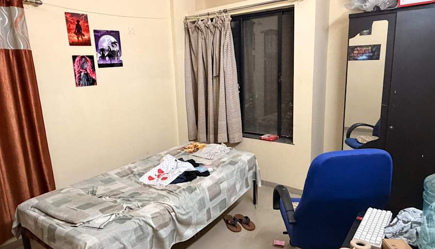 Apoorv Gupta's room