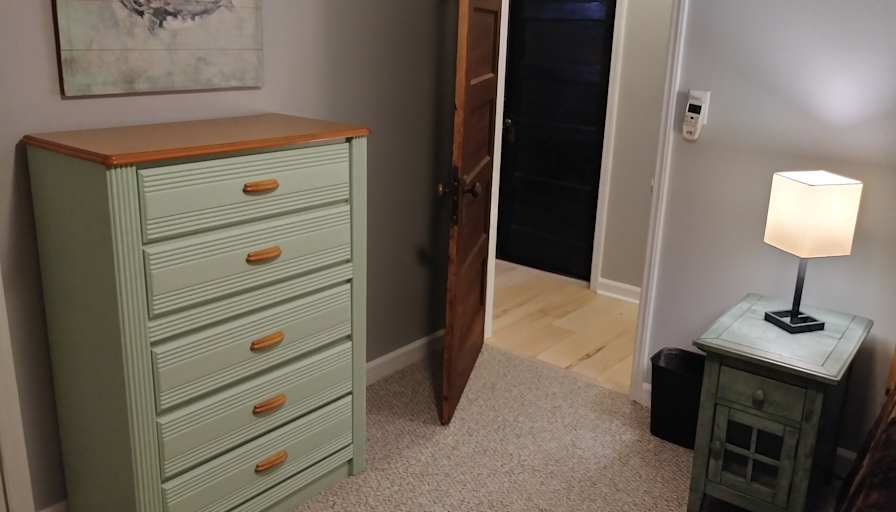 Rich's room