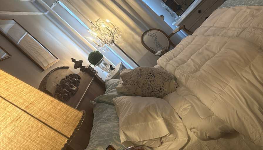 Wanda Cortes's room