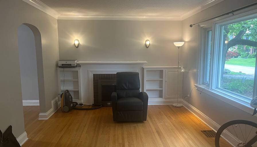 warren's room