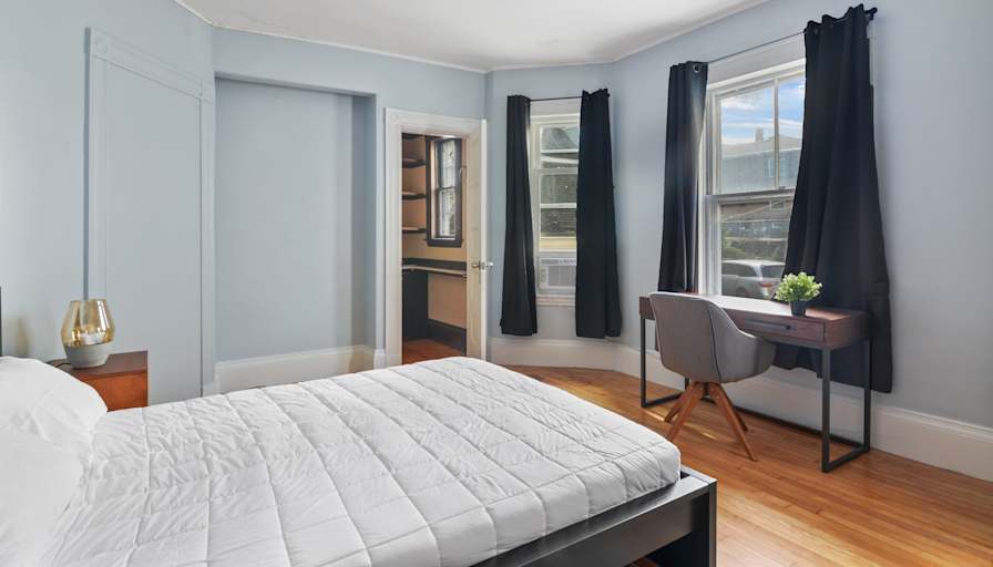 Sam June's room