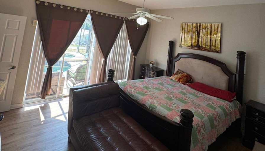 Tamar's room