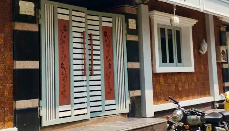 Sunil Gandhi's room