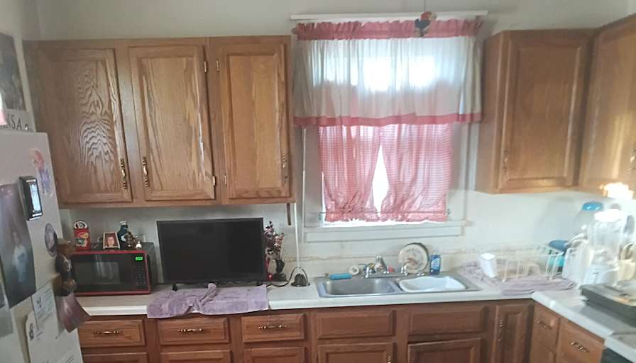 Troy's room