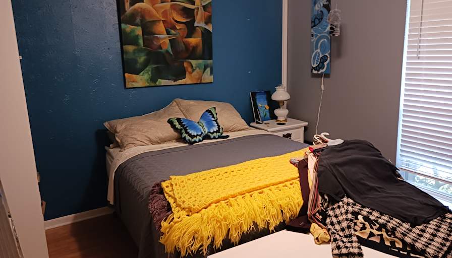 Chazg's room